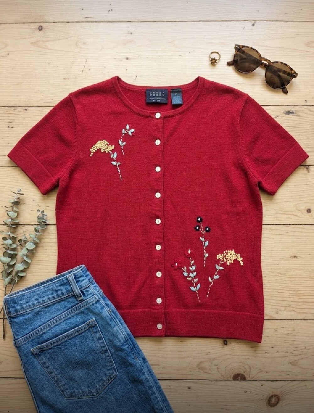 Crazy Horse Floral Button-Front Cardigan in Red Petite Large Like New